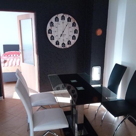 Apartmán U Zlatého křížku Velké Meziříčí Extérieur photo