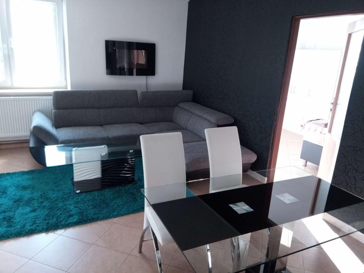 Apartmán U Zlatého křížku Velké Meziříčí Extérieur photo